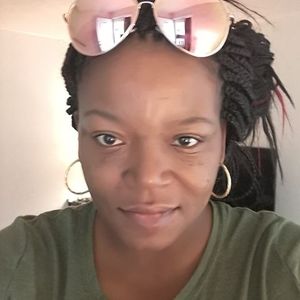 Meet your Posher, Lakisha